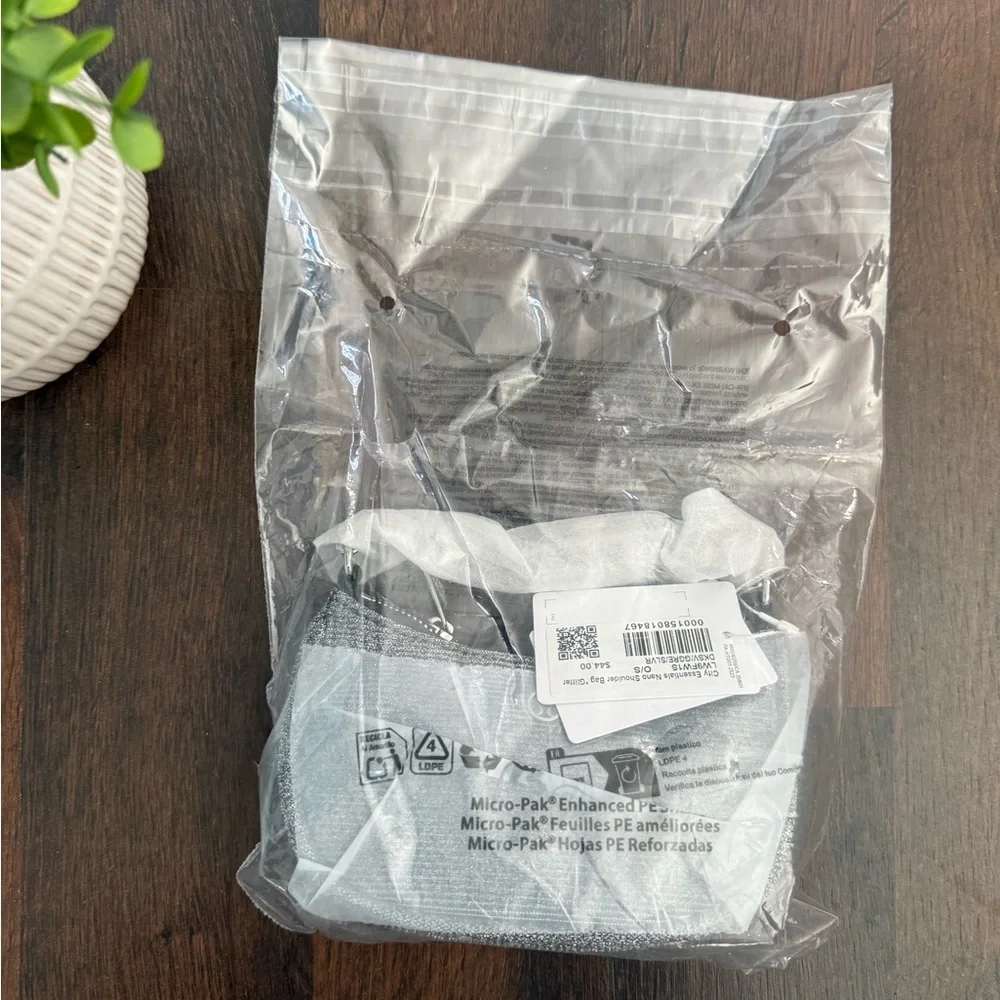 🆕 Lululemon City Essentials Nano Shoulder Bag - Glitter - Picture 5 of 14